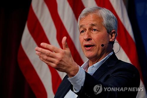 JP모건 다이먼 "인도 낙관론은 완전히 타당"_윤시윤