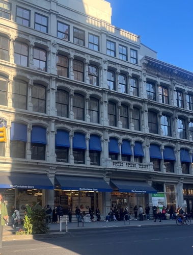 [특파원 현장보고] 고금리·인플레에도 뉴욕은 '쇼핑 천국'_임하람