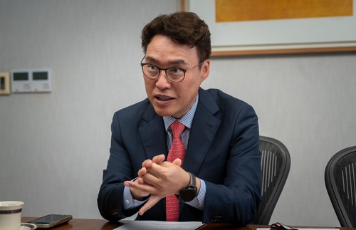 [인터뷰] HSBC 피터 김 "환시 선진화, 연쇄 자금 유입 일으킬 것"_이규선