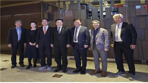 세계한인무역협회, 윤리경영위원회 발족…위원장에 이찬희 변호사_김경림