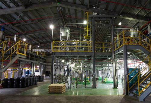 에쓰오일, 송원산업 인수전서 철수_김학성