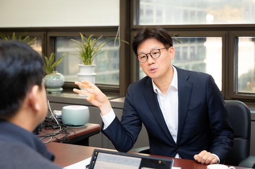 [금융가 사람들] '리테일 명가 32년 외길' 신남석 유안타증권 전무_장순환