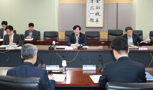 당국 "금리인하 과도한 기대 위험"…시장 안정화 조치 1년 연장_이현정