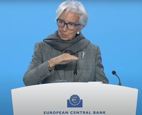 라가르드 '금리인하 논의 전혀 없어…경계 늦출 때 아니다'(상보)_정선영