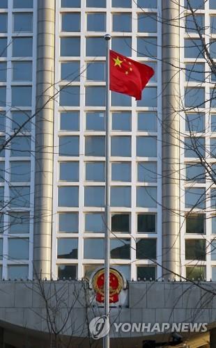 [중국증시-마감] 유동성 공급에 상승 후 반락_윤시윤