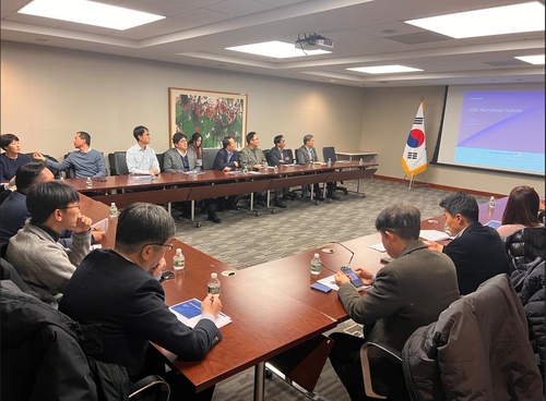 KIC, 뉴욕 금융인 포럼 개최…BofA "내년 S&P500 5,000"_임하람