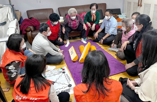 미래에셋생명, '함께하는 행복한 경로당 만들기' 봉사활동…사회공헌_황남경