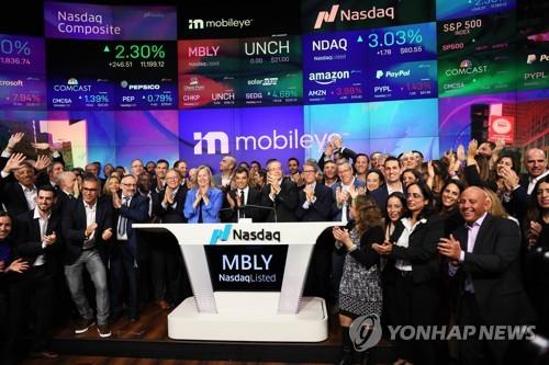 모빌아이, 재고 이슈 실적에 부담 경고…주가 25%↓_윤영숙