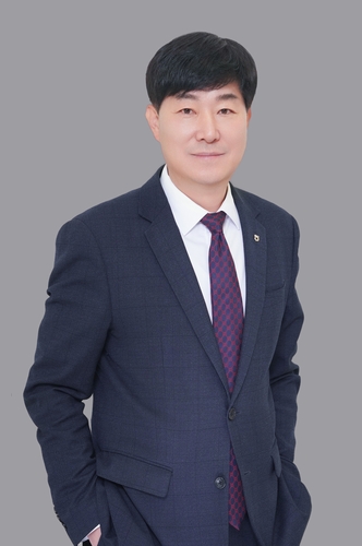 윤성훈 NH농협카드 "핵심 경쟁력 강화·포트폴리오 다각화"_황남경