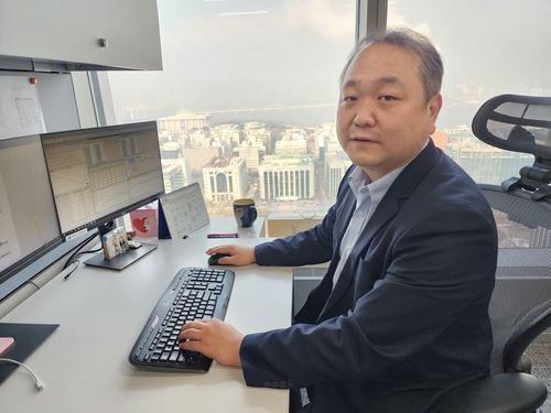 [금융대상] 윤여삼 메리츠證 "올해는 전환의 해…한은, 3Q부터 75bp 인하 전망"_손지현