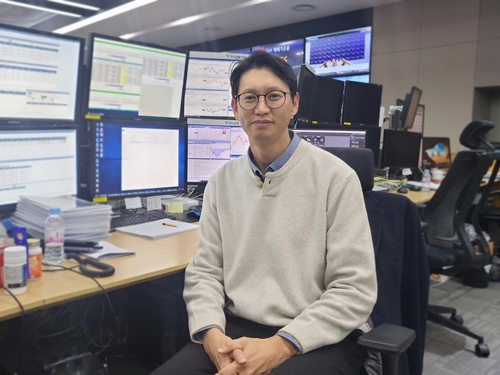 [딜링룸 탐방] "외환으로 해외 상륙"…하나은행 FX플랫폼부_노요빈