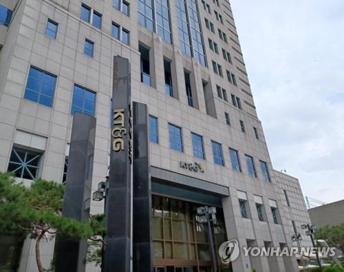 백복인 사장 물러났지만…KT&G 지배구조 개선 목소리 여전(종합)_이미란