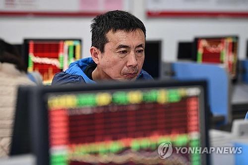 [중국증시-마감] 경기 부진에도 LPR 동결에 급락_윤시윤