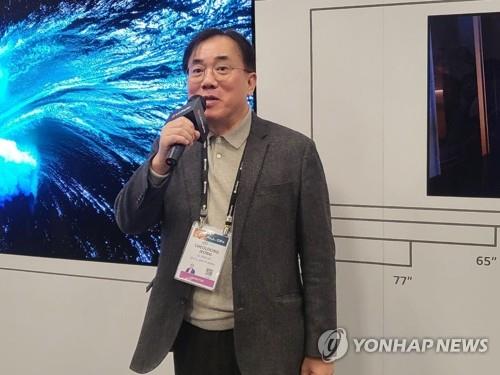 '흑자' 전환한 LGD…정철동號 재무 전략은_김경림