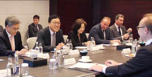 정부, 외국인 투자자 환전 결제 리스크 해소 방안 2월 중 발표_정선미