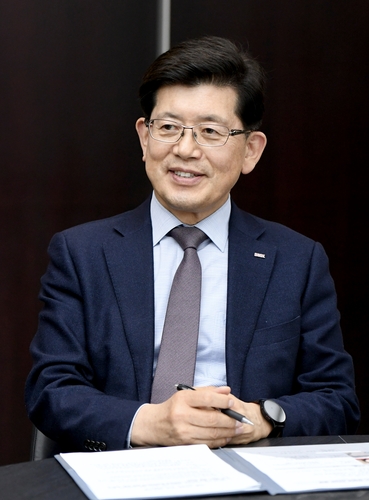 [인터뷰] 빈대인 BNK금융 회장 "거품 걷어내야…PF 신속히 정리"_이현정