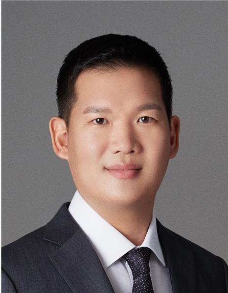 허창수 GS건설 회장, 아들 허윤홍 사장에 200만주 증여_남승표