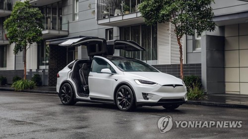 "아크인베스트, 주식 투자 엔비디아→테슬라 갈아타는 중"_이재헌