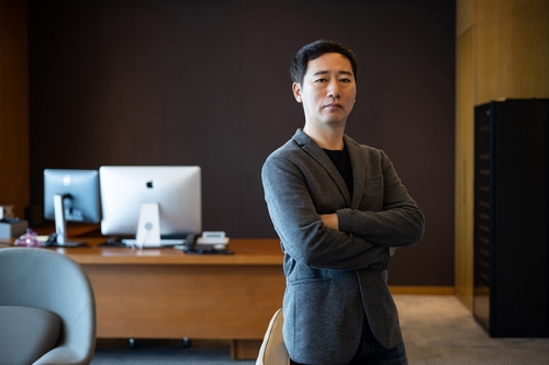 장현국 위메이드 대표 10년 만에 사임…박관호 의장 대표 복귀_김학성
