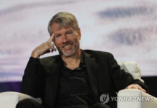 마이크로스트래티지 주가, 비트코인 약세에 장중 18%↓_윤영숙