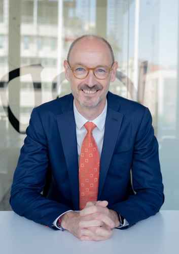 AXA손해보험, 신임 대표이사에 한스 브랑켄 선임_황남경