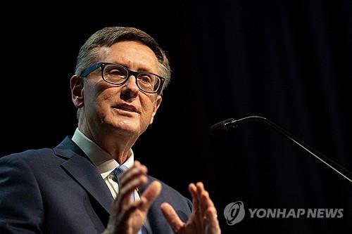 前 연준 부의장, 금리 "지표에 따라야"…예상만큼 못내릴 수도_윤영숙