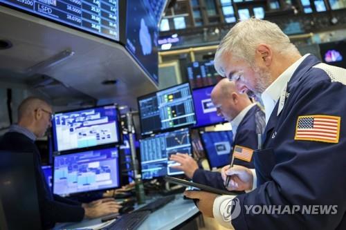 기관·개인 안 가리고 자금 밀물…美 회사채 펀드 5년 만에 순유입_이재헌