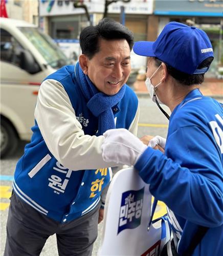 [총선 뛰는 경제통-18] 中企 전문가 이재한…"산단으로 지역소멸 극복"_한종화