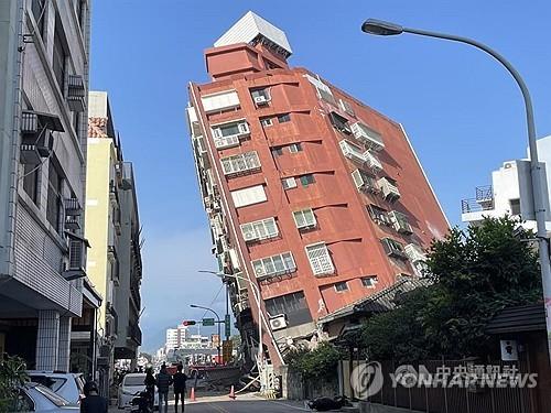 [오전 주요 국제금융뉴스] (3일)_전선정