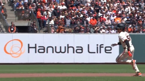 한화금융, '바람의 손자' 이정후 샌프란시스코 자이언츠와 3년 스폰서십 계약_황남경