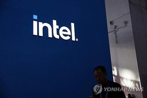 인텔, 실망스런 실적·가이던스에 주가 9%↓_진정호