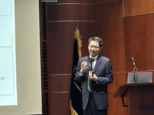 "적대적 기업인수 사례 없어…경영권 방어보다 투자자보호 먼저"_송하린