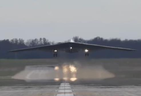 노스롭 그루만, B2 폭격기 현대화 계약 수주…70억달러 규모_배수연