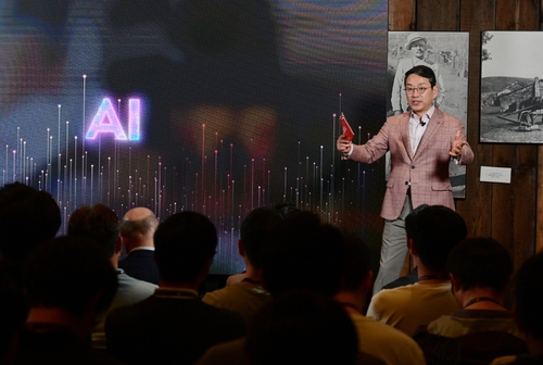 7억대 제품·7천억 시간…'AI 출장' 떠난 조주완의 무기_유수진