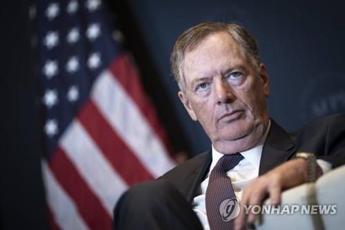 전 美 USTR 대표 "연준, 금리 낮춰 달러 유입 억제할 수 있어"_윤시윤