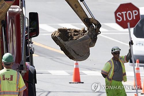 美 노동시장 너무 빨리 냉각될라…"증시 밸류에이션 경계"_윤시윤