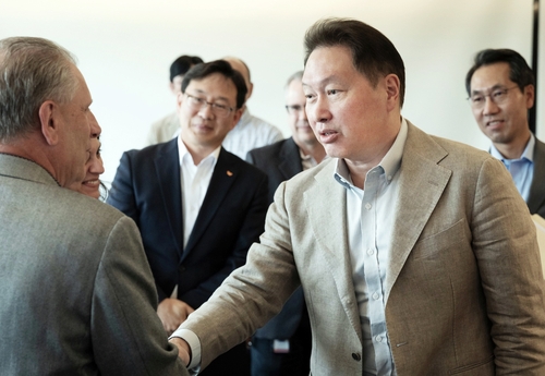 미국 뉴저지 SK라이프사이언스 본사를 찾은 최태원 SK그룹 회장