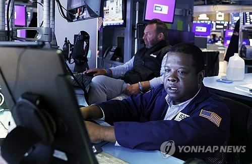 뉴욕증시, 비둘기 파월·빅테크 호실적 가린 경기 우려…하락 출발_김현