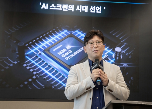 녹록지 않은 TV시장…삼성전자 "'연결'로 차별화" 승부수_유수진