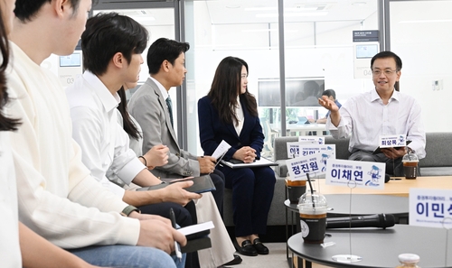 대학 투자동아리 만난 최상목 "금투세, 시장 원하는 방향으로"_박준형