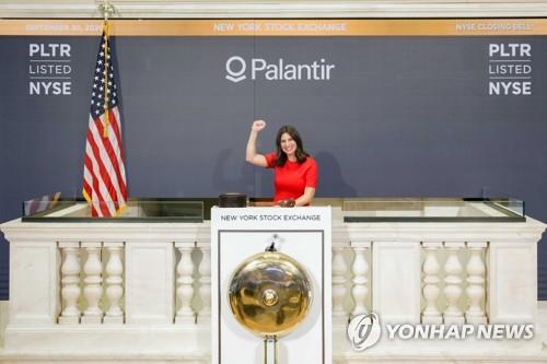 팔란티어, S&P500 구성 종목 편입 소식에 주가 14% 급등_김현