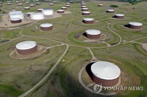 [뉴욕유가] 사우디發 공급 부담에 유가 급락…WTI 2.90%↓_진정호