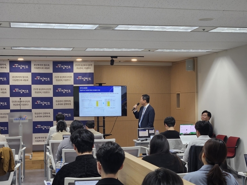 디딤펀드 선보인 신한운용 "국내채권·해외주식 중심 연금준비"_서영태