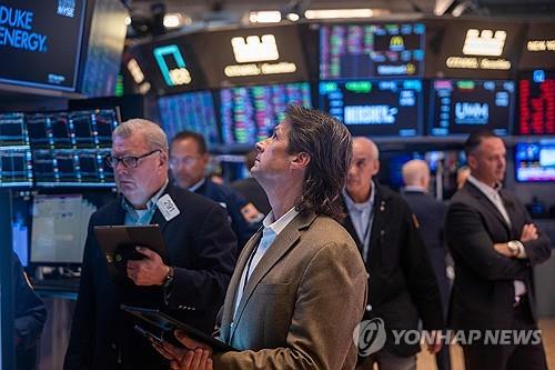 뉴욕증시, 콜럼버스데이 거래량 축소·기술주 강세…상승 출발_김현