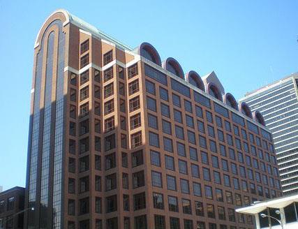 스티펠 "S&P500, 과대평가…내년 26% 급락할 것"_진정호