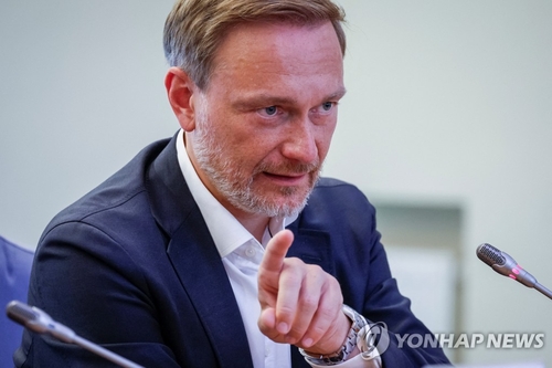 獨 재무장관 "무역 갈등, 美에 최선 아냐…보복 고려할 것"_이재헌
