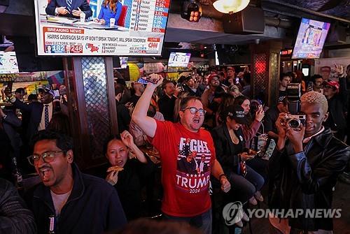 [트럼프 당선] '무역 적대국 한국'…현대차·기아, 세금만 매달 '수천억'_김경림