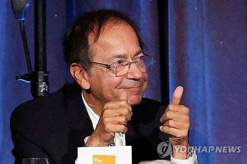트럼프 2기 재무장관 유력 후보 존 폴슨, 후보군서 자진 하차_김현