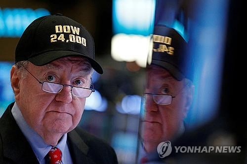 뉴욕증시, 고용지표·한국 정세 변화 주시…기술주 신기록 출발_김현