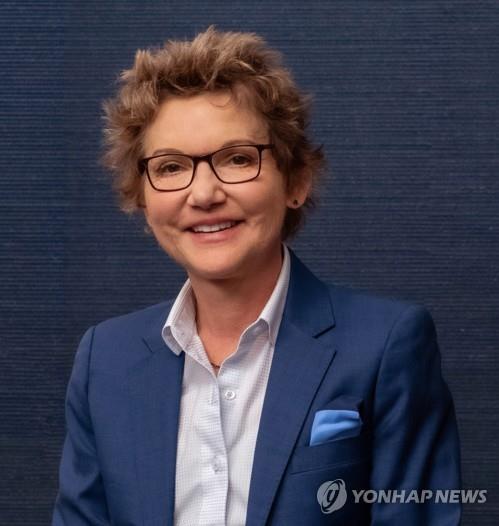 샌프란 연은 총재 "연준, 트럼프 정책 확인 전까지 기다려야"_진정호